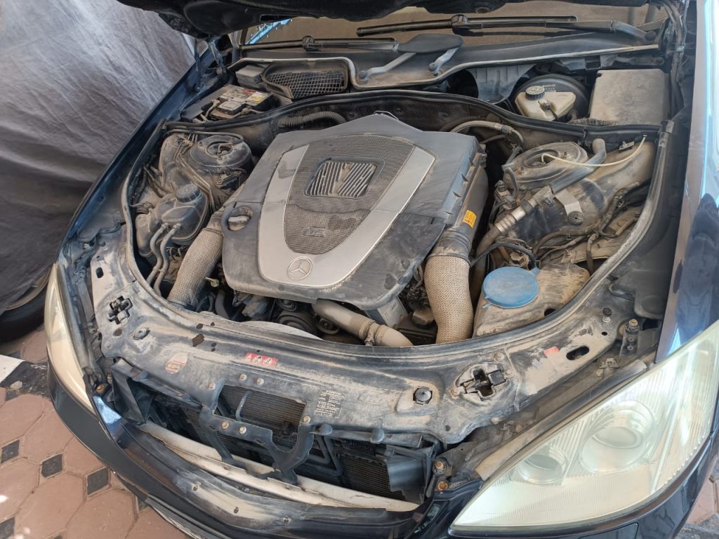 car serpentine belt replacement